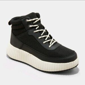 Women's Shyla Platform Hiker Boots - Universal Thread Black 8